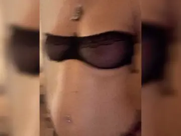 Oksiyadiva  live sex cam