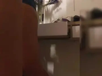 Su-Velvet  live sex cam
