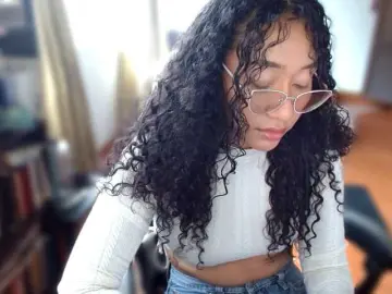 Clitia-xx  live sex cam