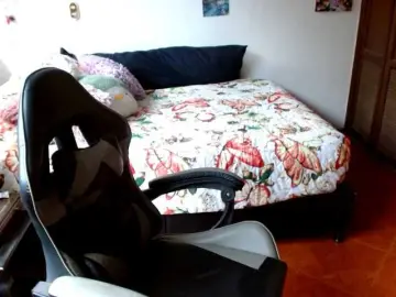 Clitia-xx  live sex cam