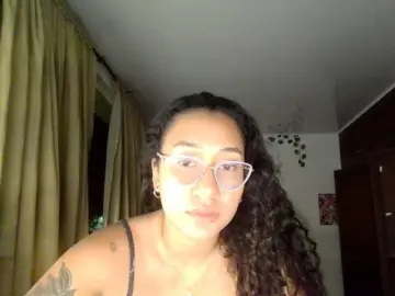 Clitia-xx  live sex cam