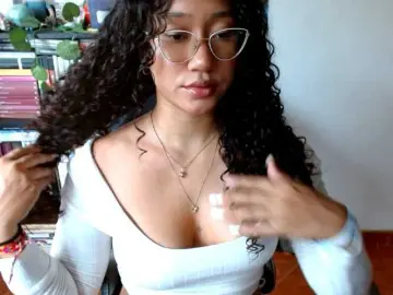 Clitia-xx  live sex cam