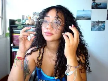 Clitia-xx  live sex cam