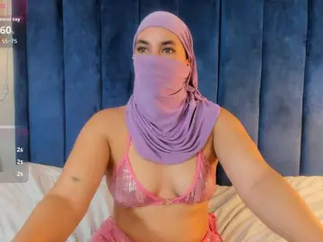 Raniaa-  live sex cam