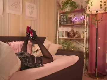 CharmJessi  live sex cam