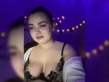 HotYoungBabe  live sex cam