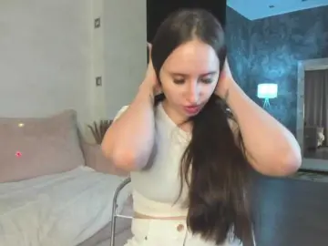 KiraSweet  live sex cam