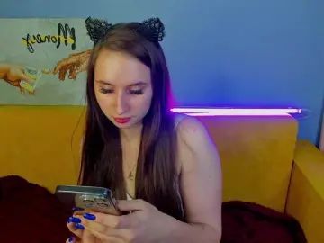 KiraSweet  live sex cam