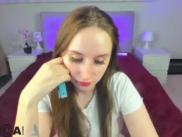 KiraSweet  live sex cam