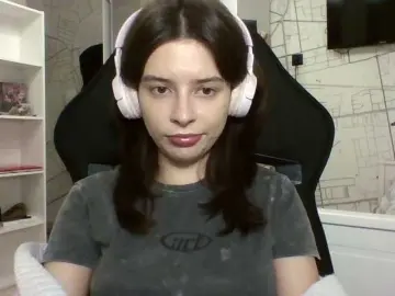 Larice  live sex cam