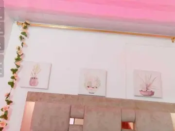 Natasha-Adams  live sex cam