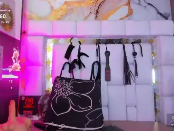 Natasha-Adams  live sex cam