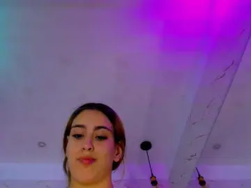 Natasha-Adams  live sex cam