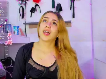 Natasha-Adams  live sex cam