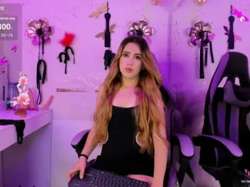 Natasha-Adams  live sex cam