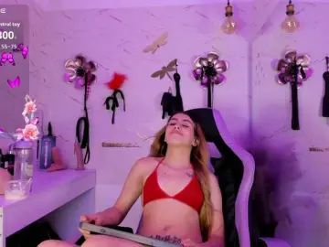 Natasha-Adams  live sex cam