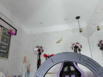 Natasha-Adams  live sex cam