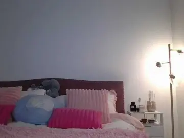 NicoleSarahX  live sex cam