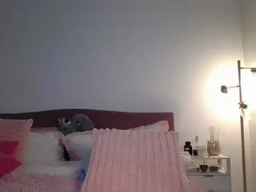 NicoleSarahX  live sex cam
