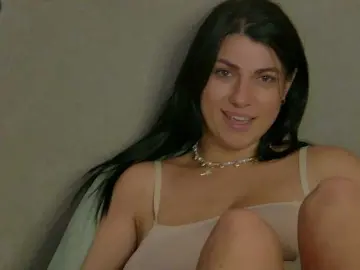 Sonya-Aysa  live sex cam