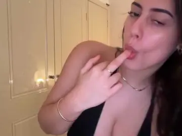 Sieena  live sex cam