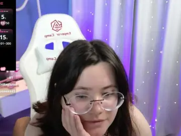 Alicezen  live sex cam