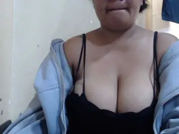 Anialove  live sex cam