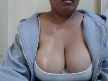 Anialove  live sex cam