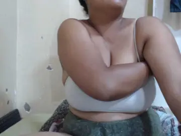 Anialove  live sex cam
