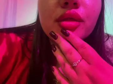 HazelZims  live sex cam