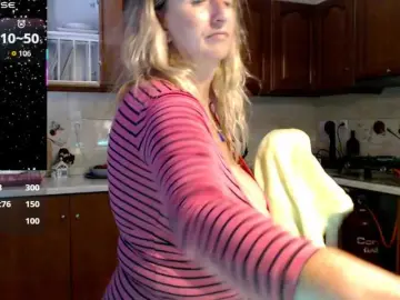 JennaDeluxe  live sex cam