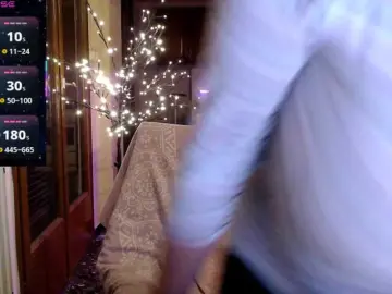 JennaDeluxe  live sex cam