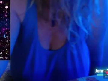 JennaDeluxe  live sex cam