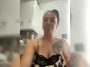 Leyla505  live sex cam