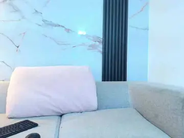 LizzyRaven  live sex cam