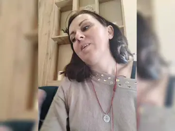 OpenGirl  live sex cam