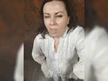 OpenGirl  live sex cam