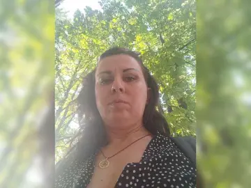 OpenGirl  live sex cam