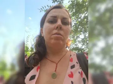 OpenGirl  live sex cam