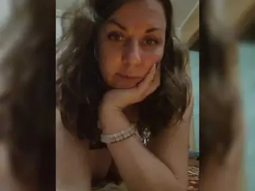 OpenGirl  live sex cam