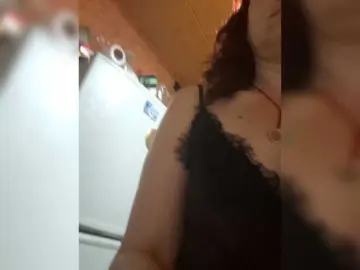 OpenGirl  live sex cam