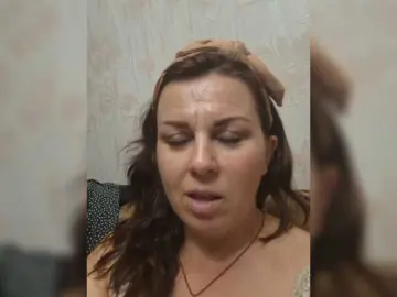 OpenGirl  live sex cam