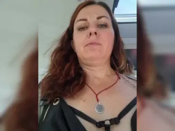 OpenGirl  live sex cam