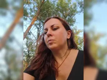 OpenGirl  live sex cam