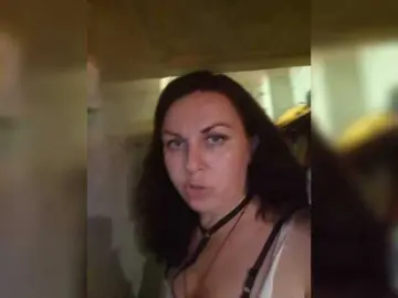 OpenGirl  live sex cam
