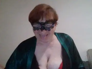 RomachkaT  live sex cam
