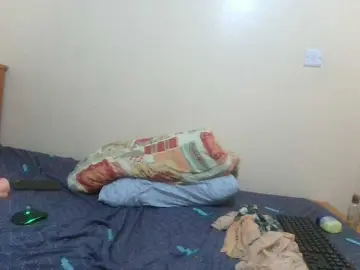Sexy-Mollient  live sex cam
