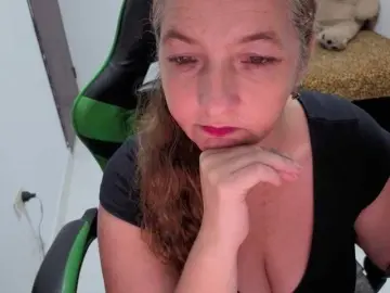 Allisong69bigtits  live sex cam