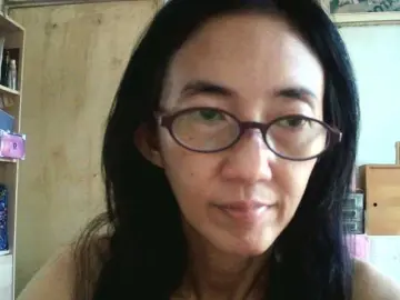 Bee077  live sex cam