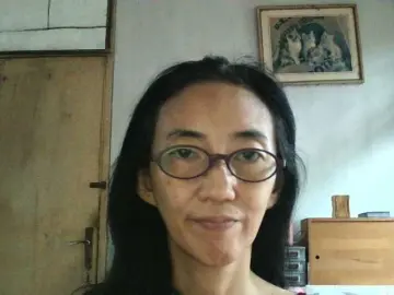 Bee077  live sex cam